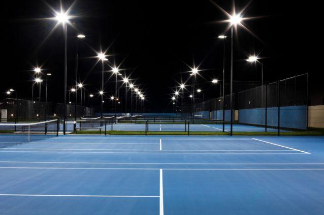 Đèn Led Philips chiếu sáng đèn đường với nhiều mẫu mã, màu sắc khác nhau đem lại tính thẩm mĩ cao Đèn Led Philips chiếu sáng đèn đường với nhiều mẫu mã, màu sắc khác nhau đem lại tính thẩm mĩ cao