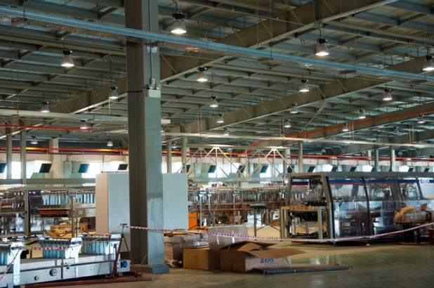 Cung cấp ánh sáng dịu nhẹ chất lượng của đèn LED TrueForce highbay Cung cấp ánh sáng dịu nhẹ chất lượng của đèn LED TrueForce highbay