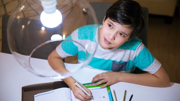 Hãy chăm sóc ánh mắt của giá đình bạn bằng bóng đèn Led bulb Mycare Philips Hãy chăm sóc ánh mắt của giá đình bạn bằng bóng đèn Led bulb Mycare Philips