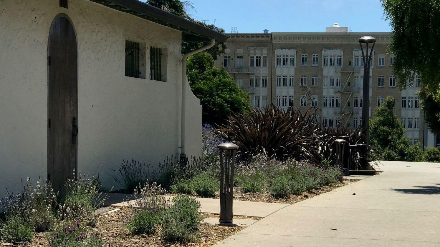 Lợi ích tuyệt vời của việc sử dụng đèn chiếu sáng cảnh quan The Citylight Led Garden Lợi ích tuyệt vời của việc sử dụng đèn chiếu sáng cảnh quan The Citylight Led Garden