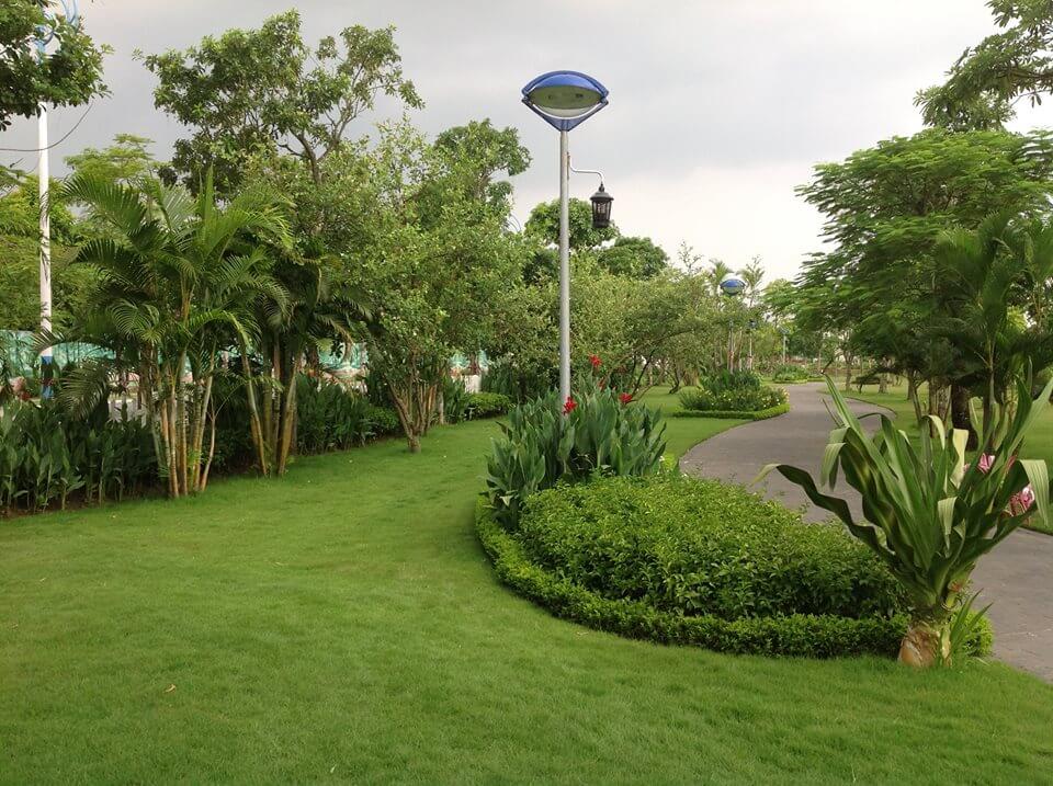 Lựa chọn đèn Led chiếu sáng cảnh quan sân vườn sao cho căn nhà sang và đẹp Lựa chọn đèn Led chiếu sáng cảnh quan sân vườn sao cho căn nhà sang và đẹp