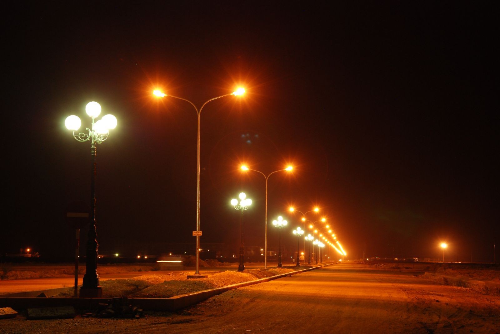 Những điều bạn chưa biết về đèn Led chiếu sáng đường phố? Những điều bạn chưa biết về đèn Led chiếu sáng đường phố?