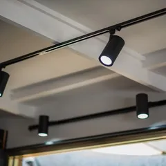 Đúng hay sai việc đèn thanh ray Led Tracklight có khả năng hoán đổi vị trí cho nhau