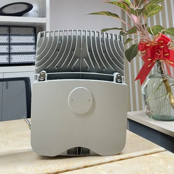 Khám phá Ánh sáng Vượt trội: Đèn Chiếu Sáng Đường Phố AVO Led Streetlight CTL321AVO 150W/WW 18000Lm — Nâng Tầm Mọi Tuyến Đường.