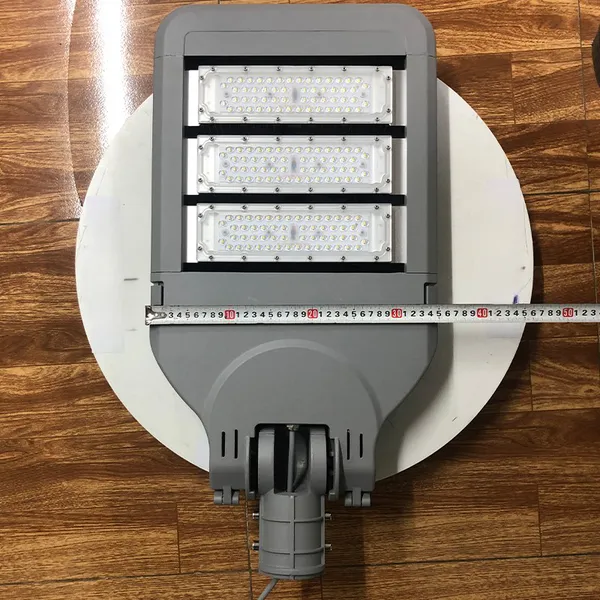 ✨? Kiến Tạo Ánh Sáng Tương Lai: Khám Phá Đèn đường Led Streetlight CITILIGHT 3 MODUL-DRIVER PHILIPS CTL313P 150W — Giải Pháp Chiếu Sáng Đỉnh Cao Cho Mọi Con Đường. Khám phá ngay!