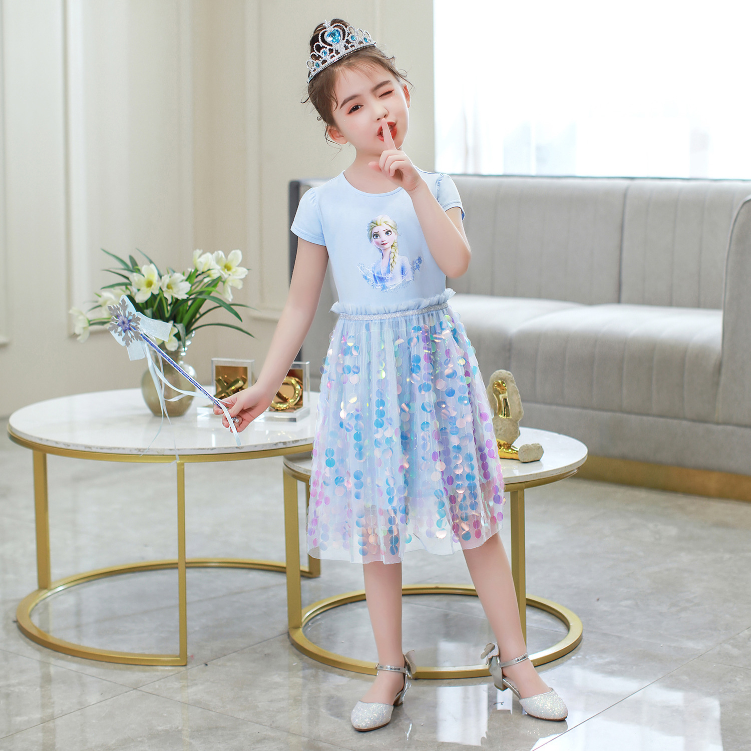 Váy elsa Màu xanh siêu dễ thương cho bé gái - Mẫu mới nhất 2020