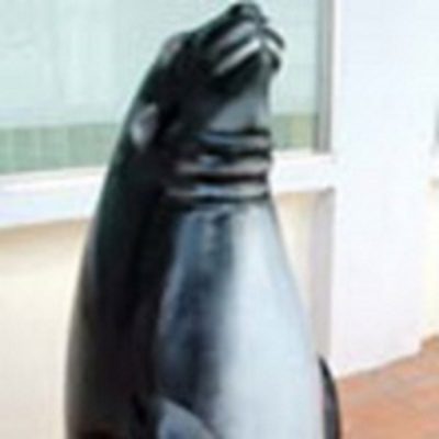 Thung-rac-cong-cong-chim-canh-cut Thùng rác công cộng chim Cánh Cụt