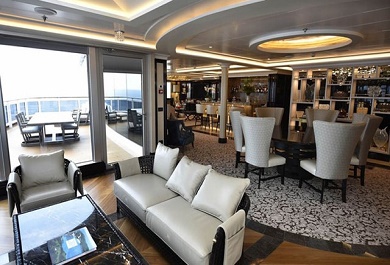 can-phong-du-thuyen-xa-xi Đương nhiên các căn phòng đều được trang trí hết sức cầu kỳ và sử dụng những vật liệu cao cấp đắt tiền như đá cẩm thạch, pha lê, gỗ quý... Cùng với đó là những công nghệ tự động tiên tiến bậc nhất giúp hành khách có thể điều khiển tất cả mọi thứ chỉ với một chạm.