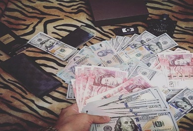 khi-con-nha-giau-tieu-xai-ca-dong-tien-viet-nam-lan-do-la-my khi-con-nha-giau-tieu-xai-ca-dong-tien-viet-nam-lan-do-la-my