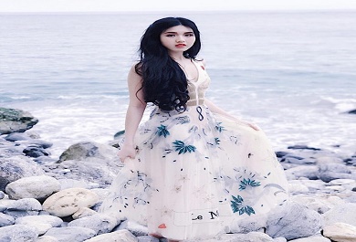 tieu-giang-con-gai-thuong-gia-kinh-doanh-o-to-noi-tieng-tphcm Tiểu Giang - con gái thương gia kinh doanh ô tô nổi tiếng TP.HCM