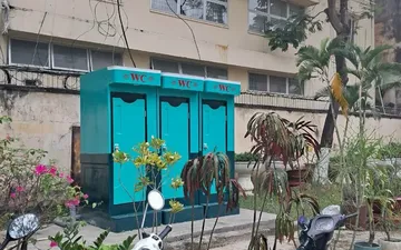 Khám Phá Nhà Vệ Sinh Di Động Composite VS.1C: Hiện Đại và Tiện Lợi
