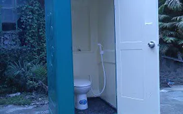 NHÀ VỆ SINH DI ĐỘNG GIÁ RẺ Q12. 17 TRIỆU. LH 0933 00 3329