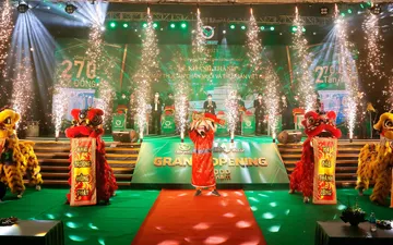 Viet Nhat Group khánh thành nhà máy thức ăn gia súc, gia cầm & thủy sản thứ 2 với công suất 270.000 tấn/năm, tổng mức đầu tư trên 270 tỷ đồng.