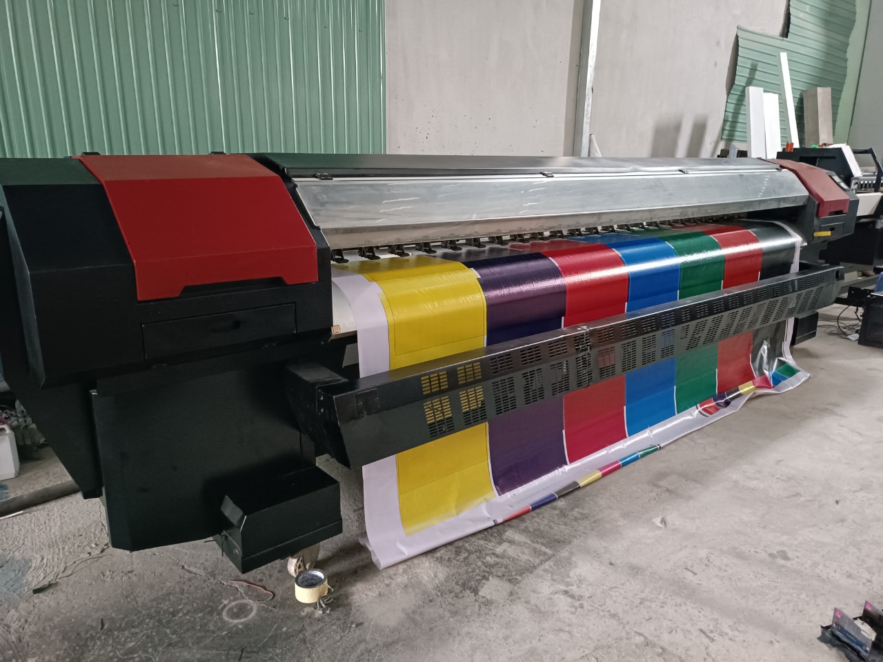 Máy in bạt hiflex 3m2 cũ đầu Seiko 35/50pl dưới 100 triệu Máy in bạt hiflex 3m2 cũ đầu Seiko 35/50pl dưới 100 triệu