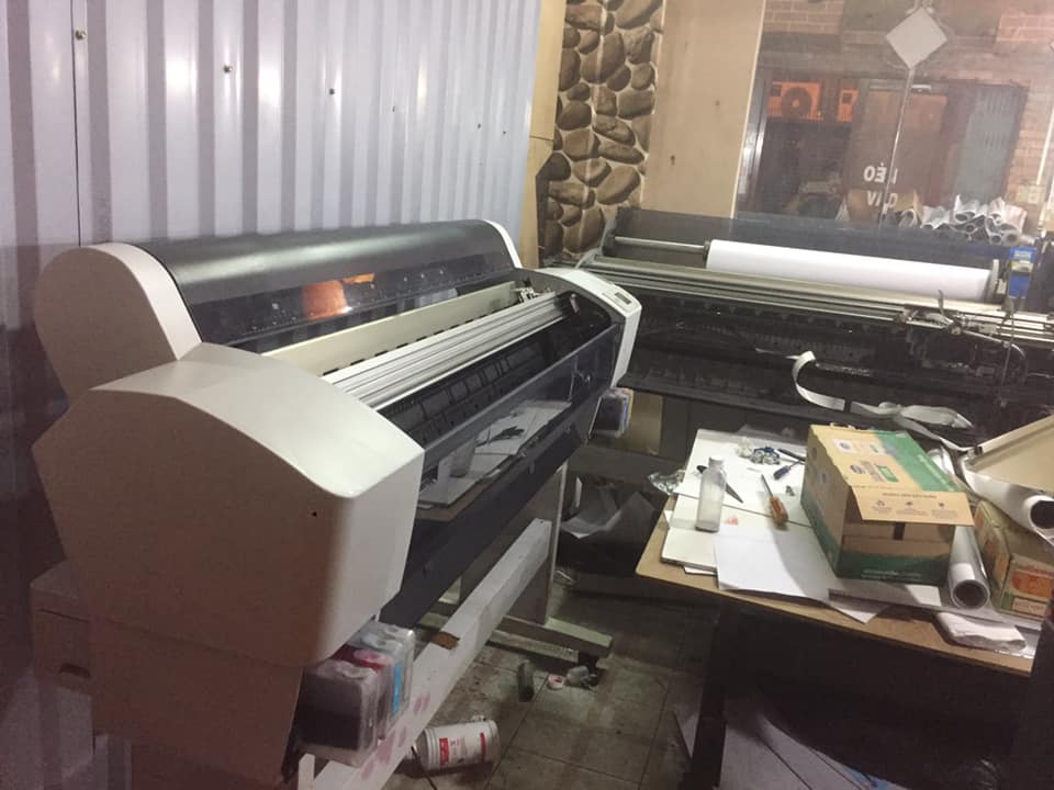 thay đầu phun khổ lớn Epson thay đầu phun khổ lớn Epson