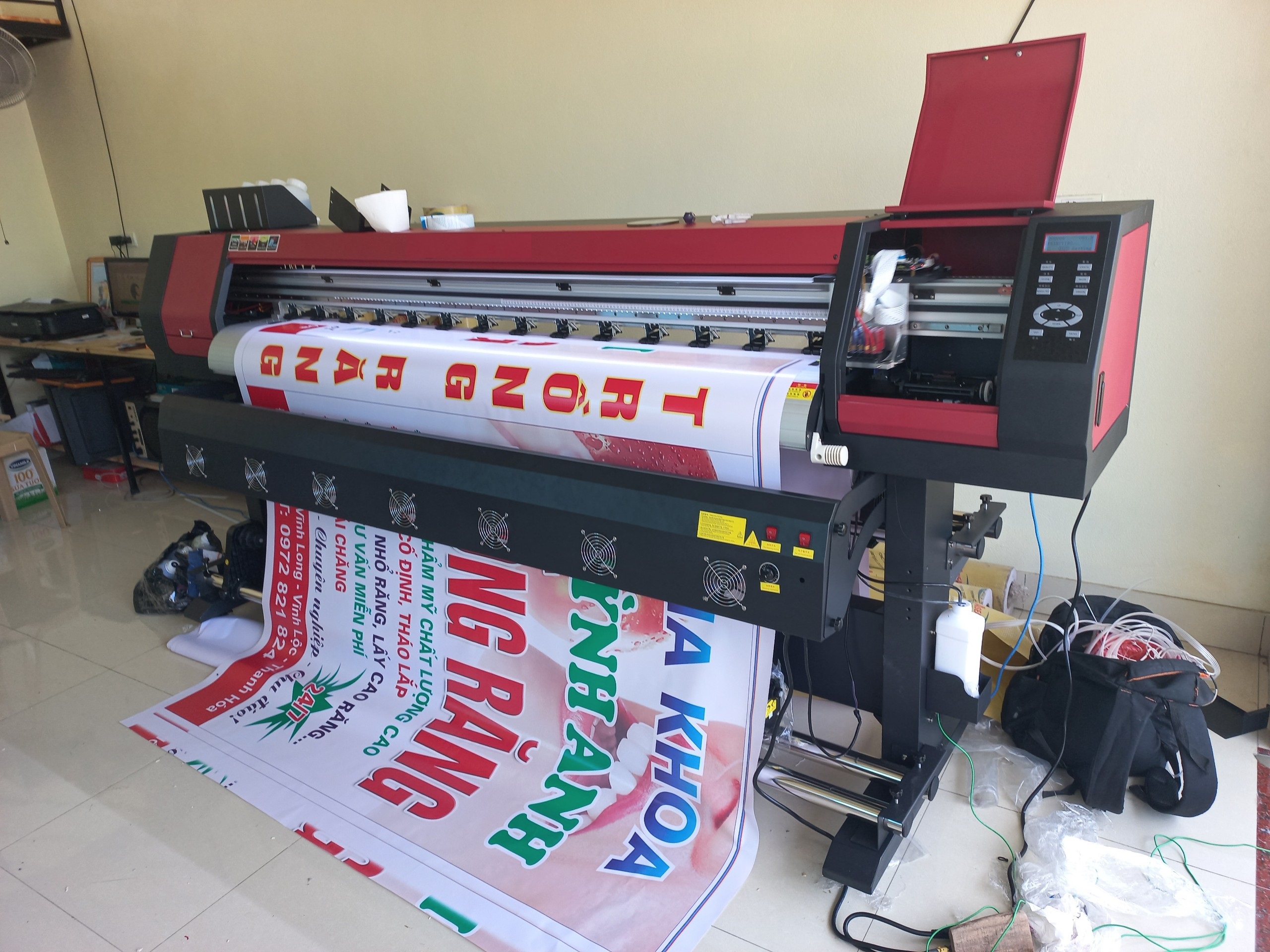 Máy in bạt khổ lớn tại Bình Minh Vĩnh Long Máy in bạt khổ lớn tại Bình Minh Vĩnh Long