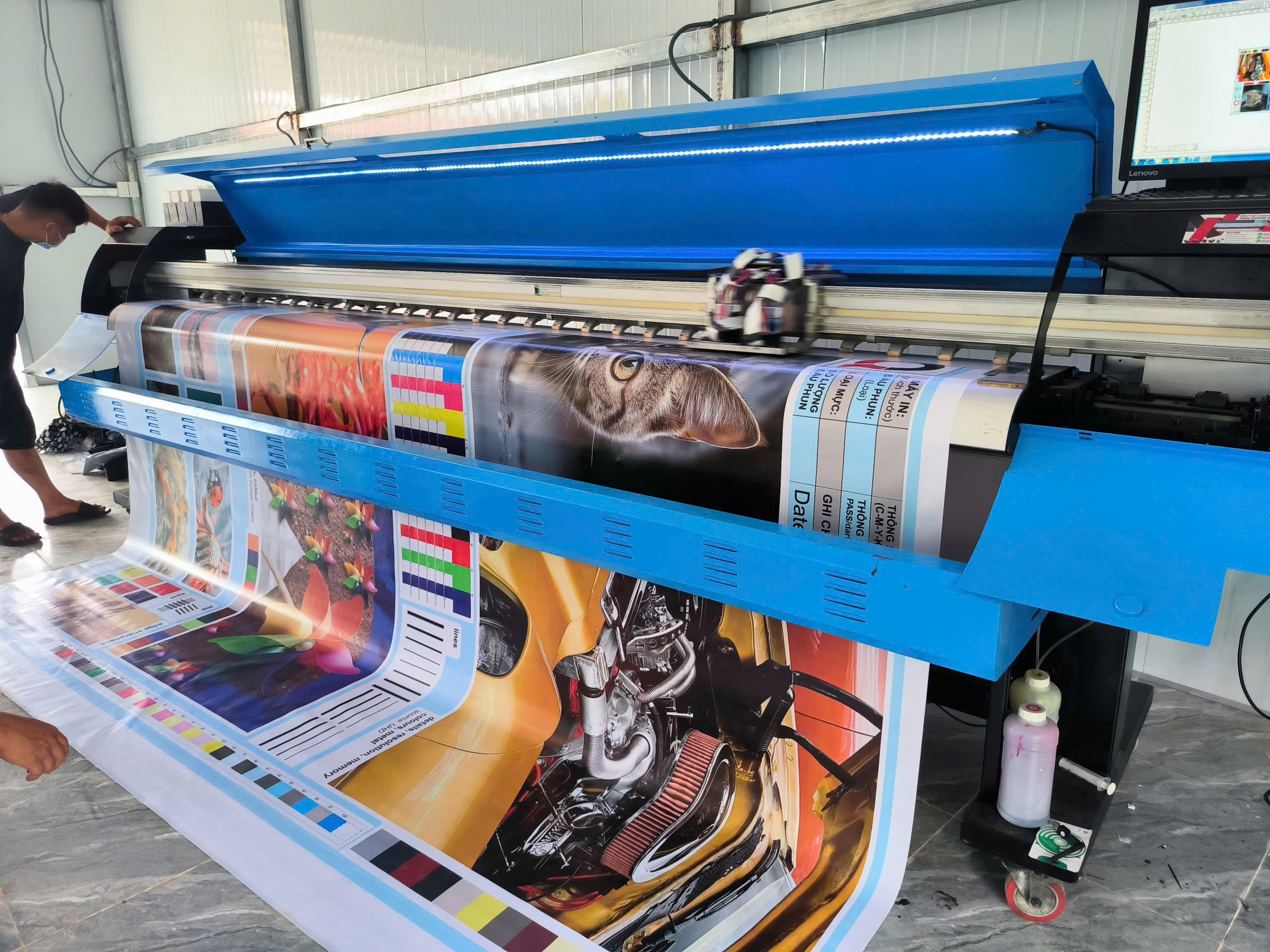 máy in bạt hiflex 3,2m cũ tân trang xkeda giá rẻ nhất tphcm máy in bạt hiflex 3,2m cũ tân trang xkeda giá rẻ nhất tphcm