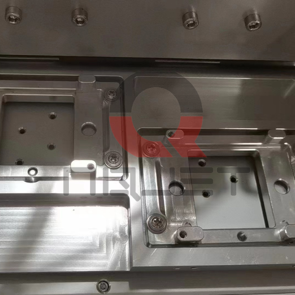 Máy in khổ lớn 2m5 đầu i3200 Máy in khổ lớn 2m5 đầu i3200