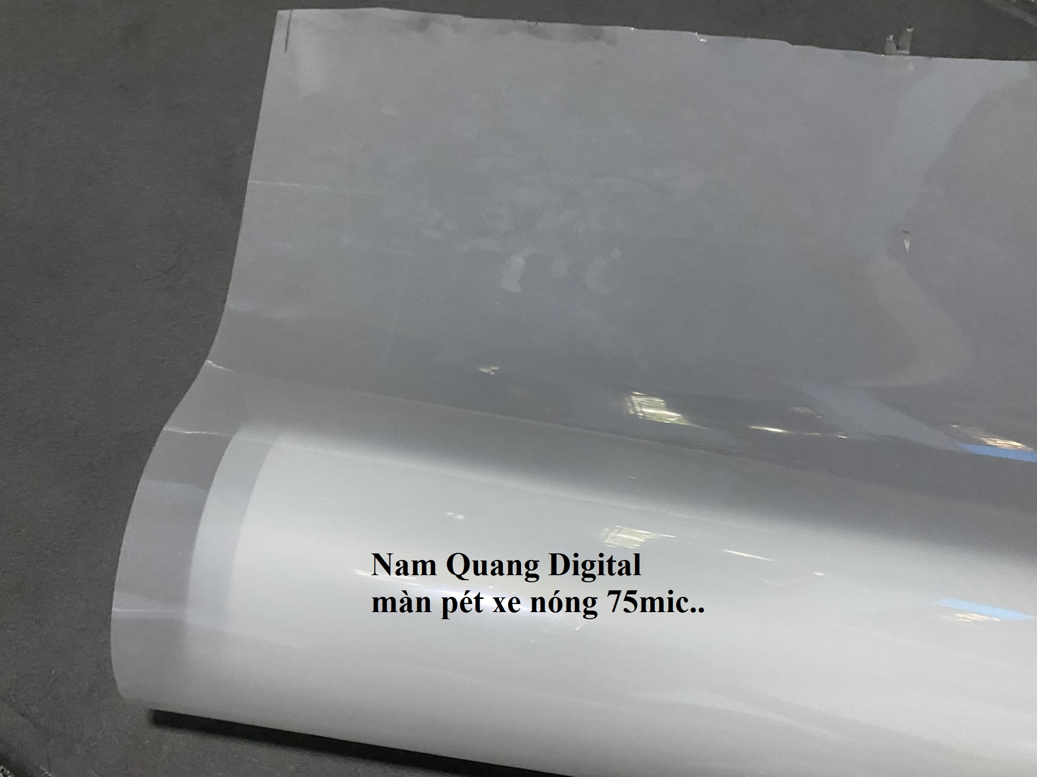 Màn Pét xé nóng cho máy in chuyển nhiệt khổ 60x100m Màn Pét xé nóng cho máy in chuyển nhiệt khổ 60x100m