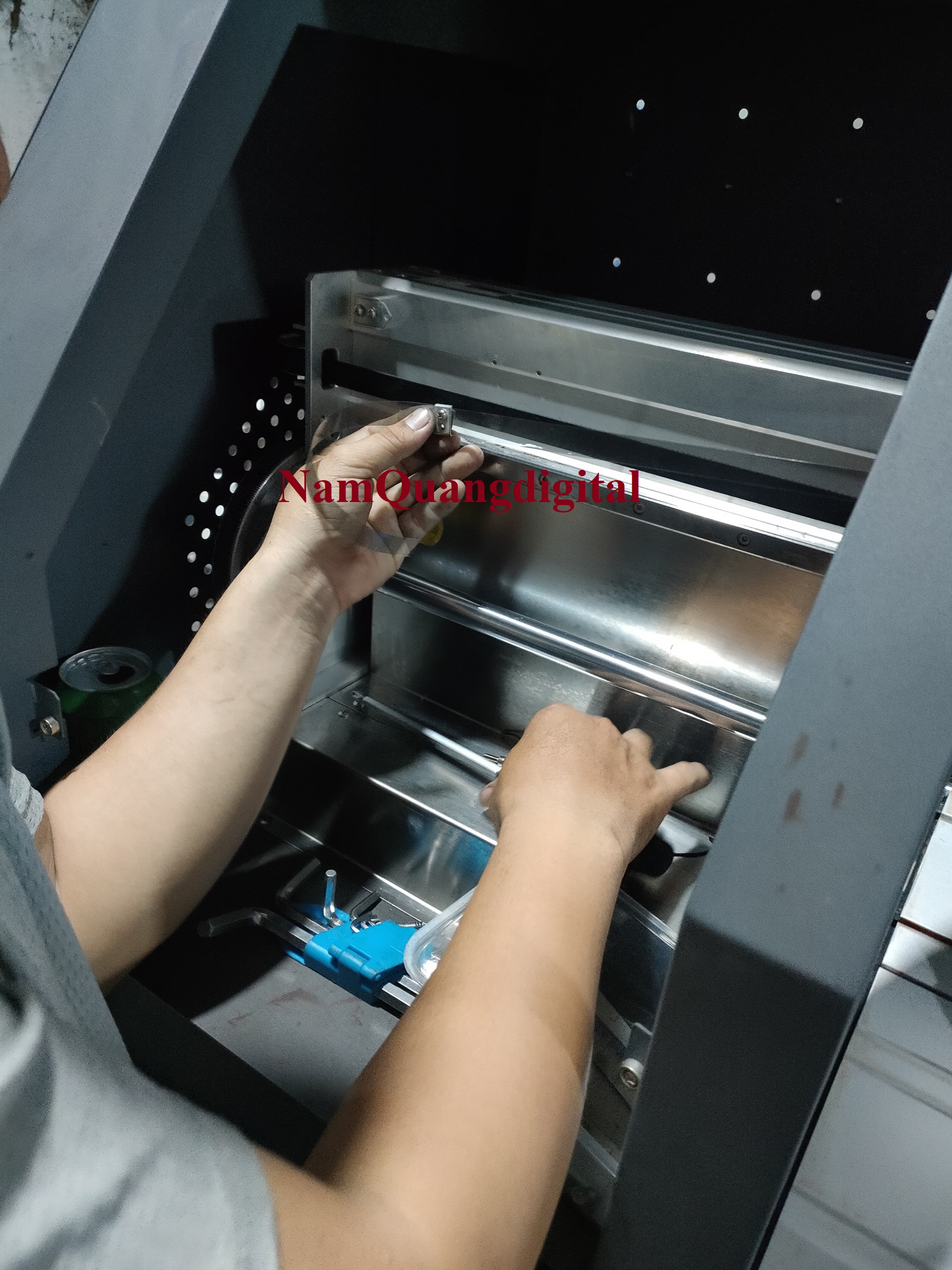 sửa chữa máy in bạt quảng cáo khổ 1.8m