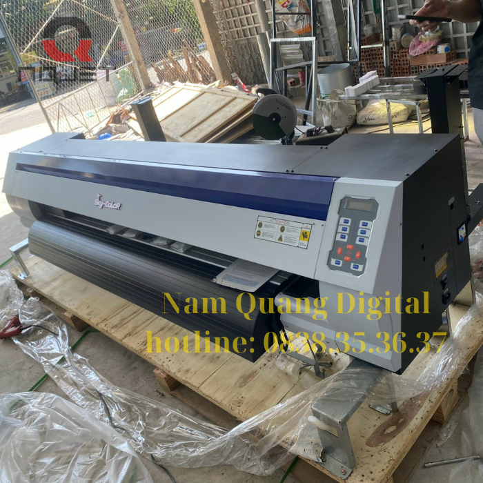 Máy in Trung Quốc khổ 1m8 lắp đầu i3200 Máy in Trung Quốc khổ 1m8 lắp đầu i3200