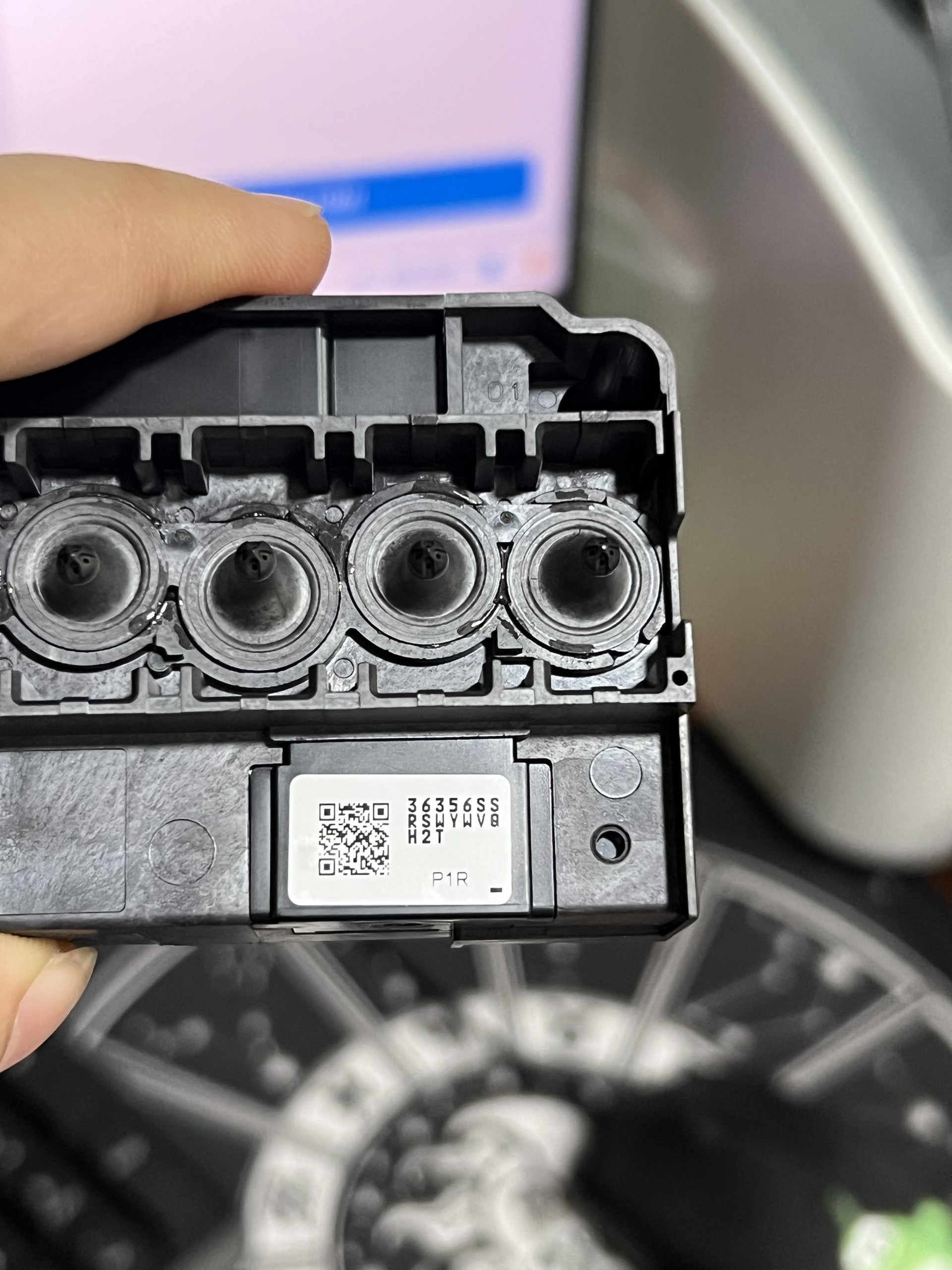 Thay đầu phun dx5 chính hãng đế vàng Thay đầu phun dx5 chính hãng đế vàng