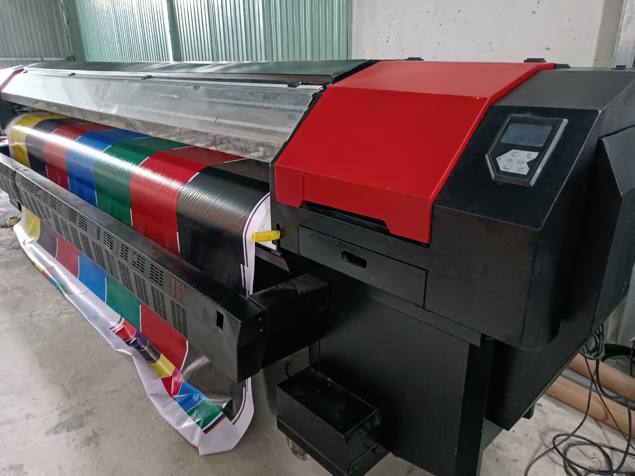 Máy in bạt hiflex 3m2 cũ đầu Seiko 35/50pl dưới 100 triệu Máy in bạt hiflex 3m2 cũ đầu Seiko 35/50pl dưới 100 triệu