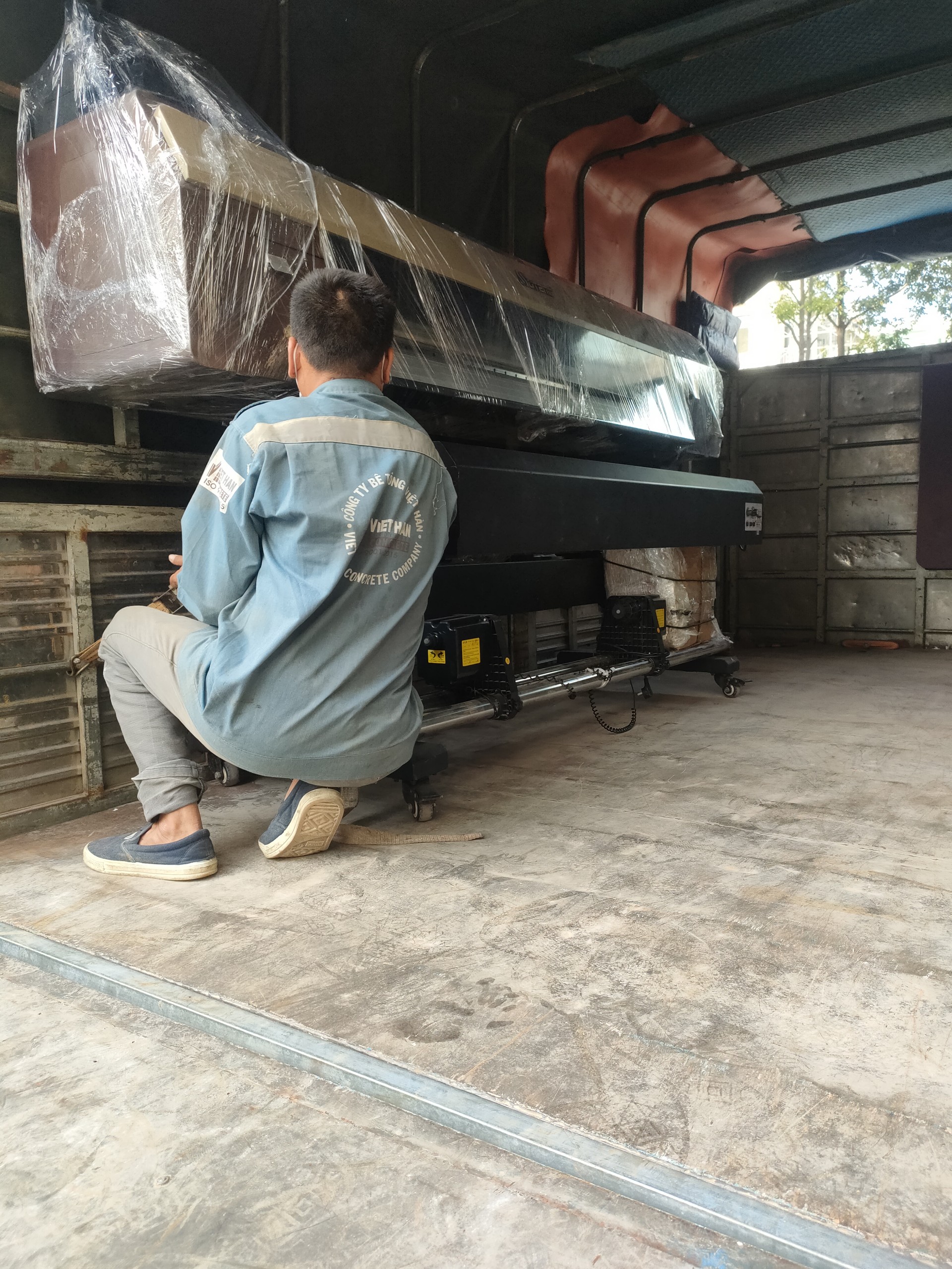 máy in bạt quảng cáo tphcm  máy in bạt quảng cáo tphcm
