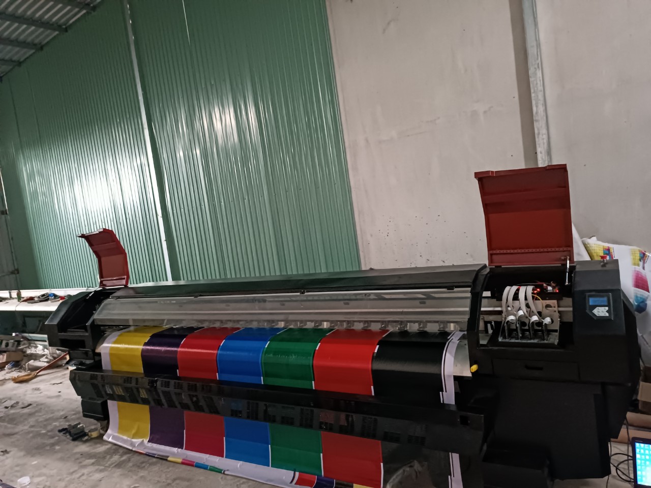 Máy in bạt hiflex 3m2 cũ đầu Seiko 35/50pl dưới 100 triệu Máy in bạt hiflex 3m2 cũ đầu Seiko 35/50pl dưới 100 triệu