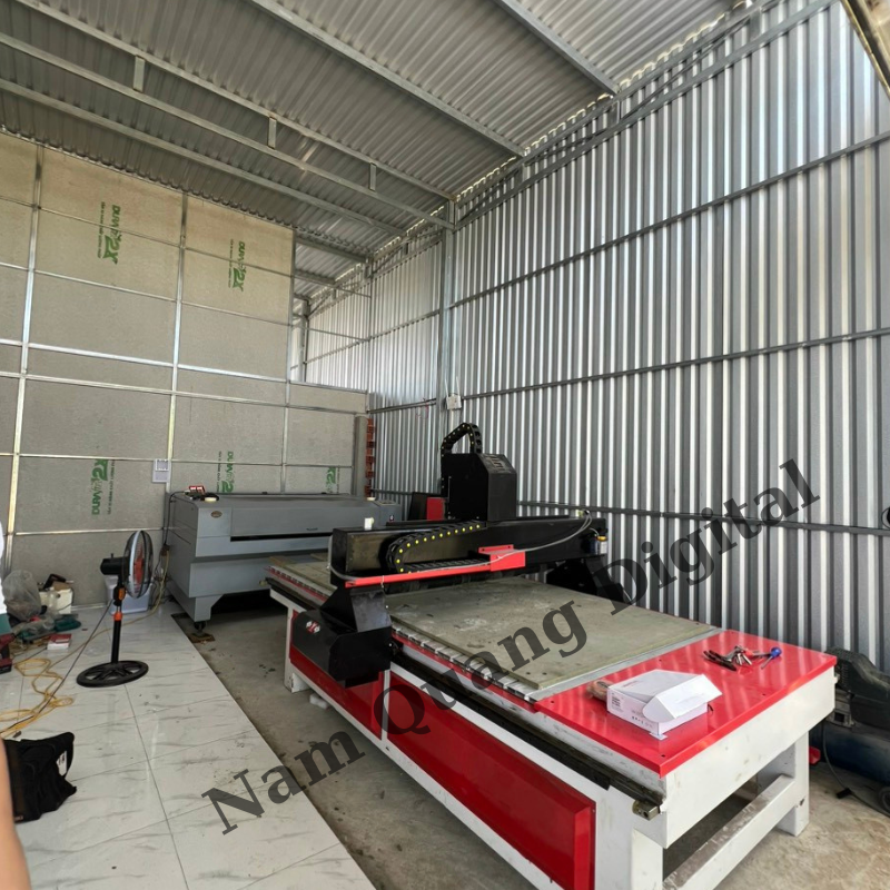 Bán máy CNC 1325 cũ 1đầu /công suất 3k2( hàng thanh lý ) Bán máy CNC 1325 cũ 1đầu /công suất 3k2( hàng thanh lý )