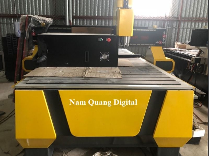 Bán máy CNC quảng cáo cũ nhiều thương hiệu, giá tốt