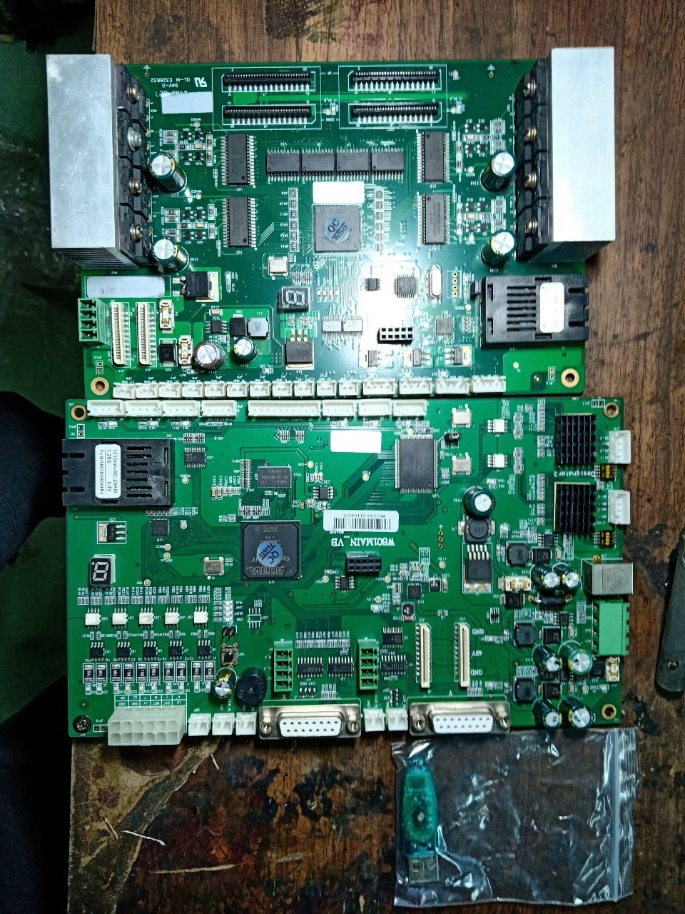 Bộ main i3200 sử dụng độ chế máy in quảng cáo Bộ main i3200 sử dụng độ chế máy in quảng cáo