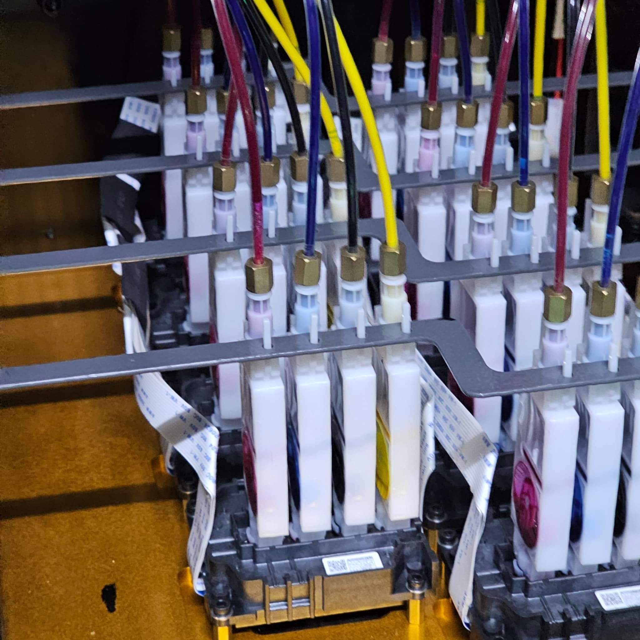 Đầu phun máy in bao bì carton J-8E25 Đầu phun máy in bao bì carton J-8E25