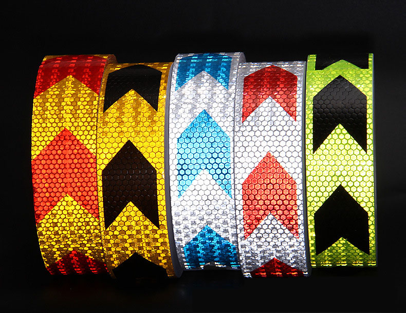 Máy UV phản quang màu tổ ong: Sự lựa chọn hàng đầu trong ngành in ấn Máy UV phản quang màu tổ ong: Sự lựa chọn hàng đầu trong ngành in ấn