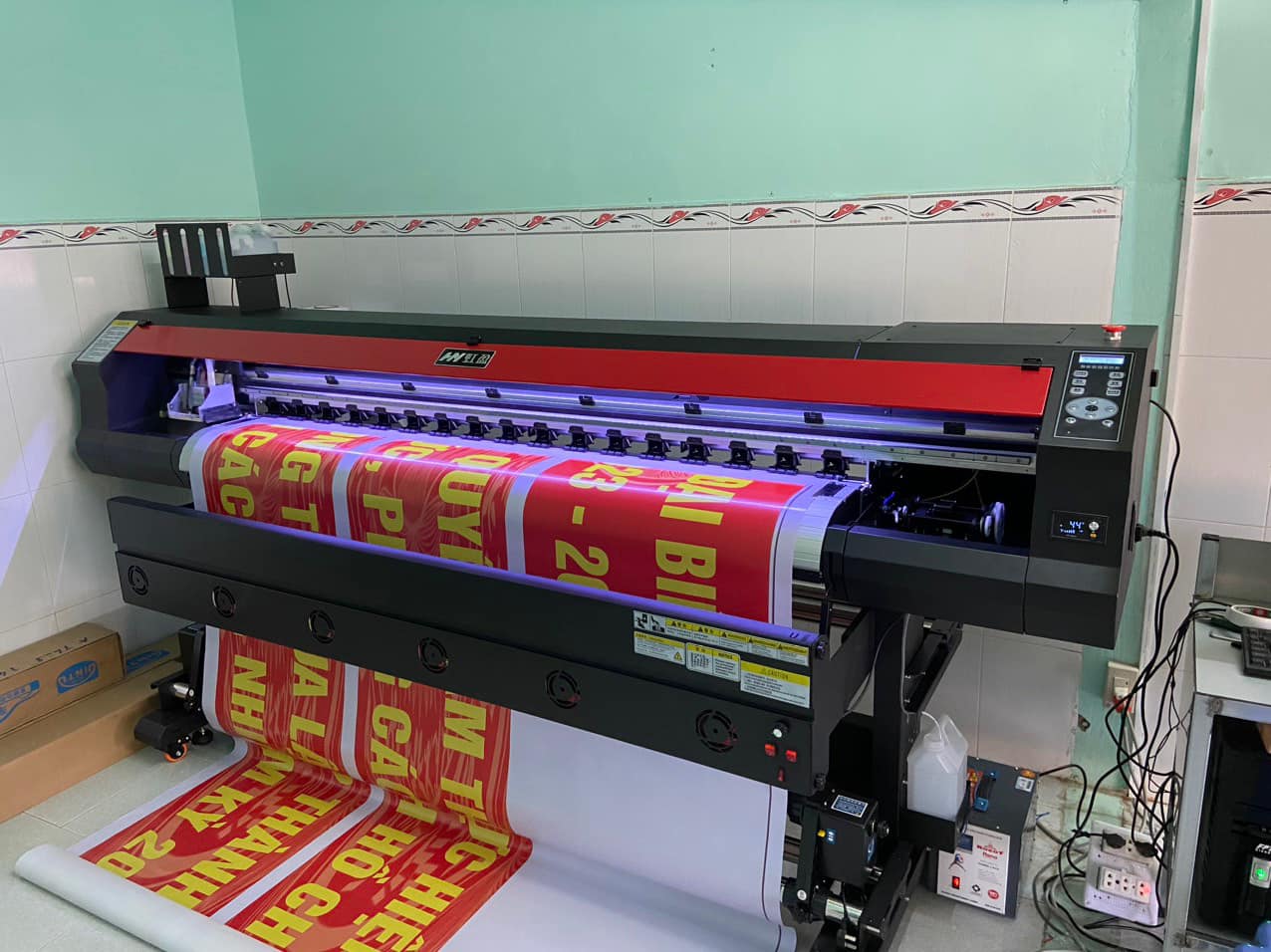 Dịch vụ sửa máy in decal khổ lớn tại Quảng Ngãi Dịch vụ sửa máy in decal khổ lớn tại Quảng Ngãi