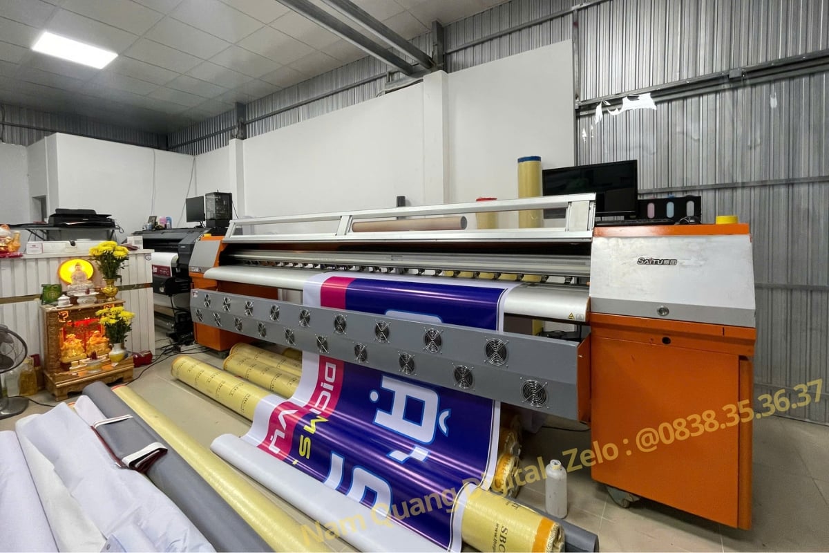 Lợi ích khi chọn máy in bạt 3m2 i3200 - Bước đi chiến lược giúp xưởng in tăng doanh thu 2026 Lợi ích khi chọn máy in bạt 3m2 i3200 - Bước đi chiến lược giúp xưởng in tăng doanh thu 2026
