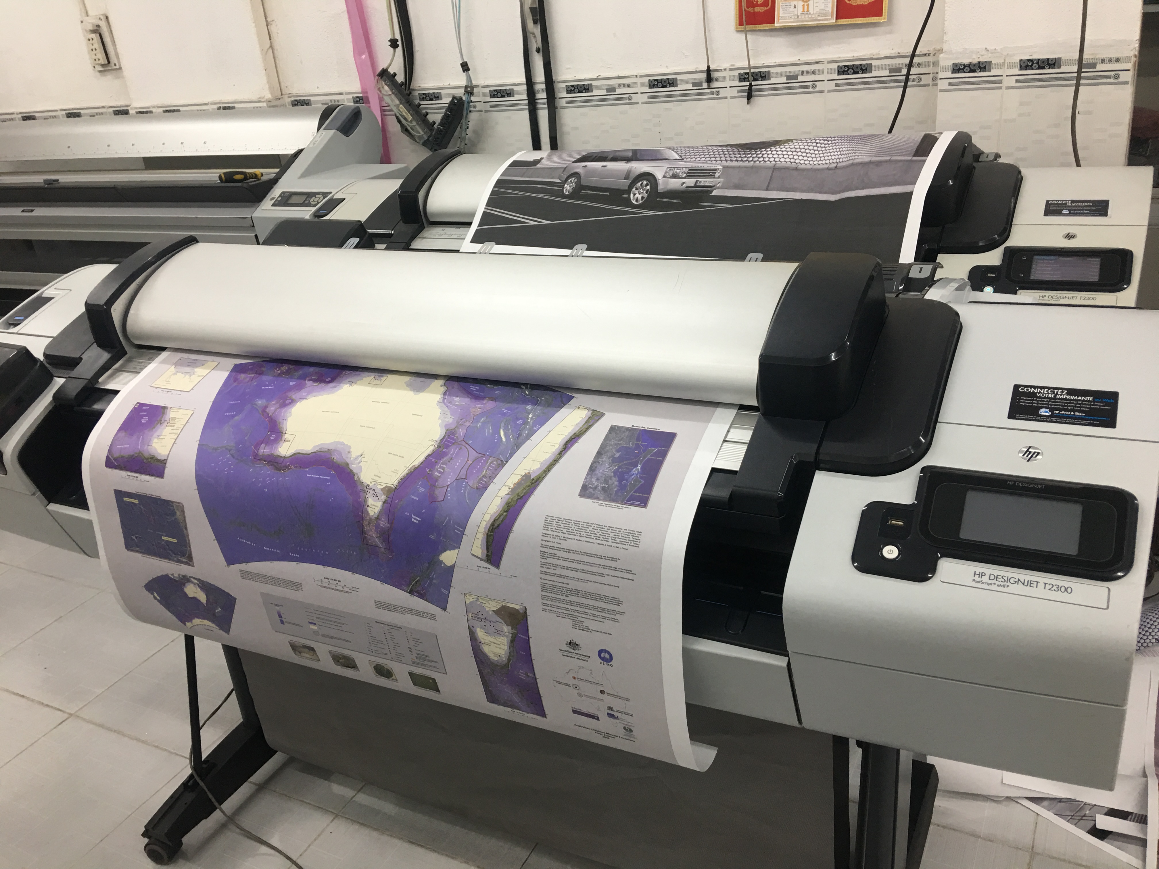 Máy in phun HP DesignJet T2300 Máy in phun HP DesignJet T2300