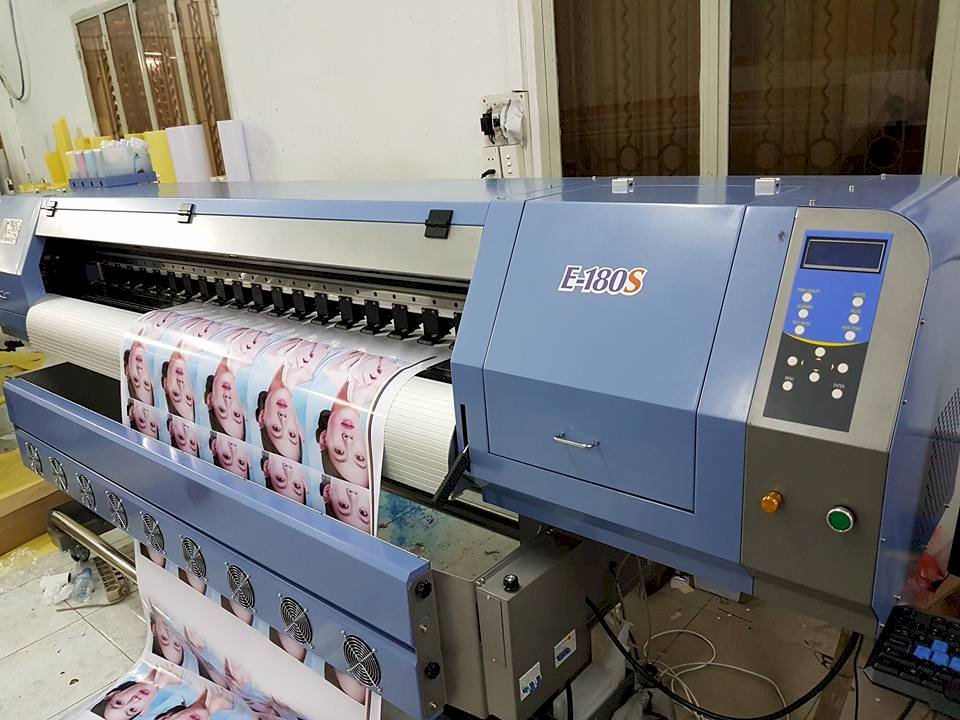 Máy in allwin khổ 1m8 cũ Máy in allwin khổ 1m8 cũ