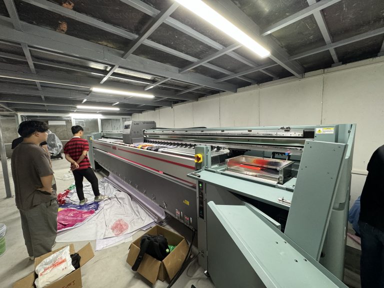 máy in hiflex khổ lớn 5m máy in hiflex khổ lớn 5m