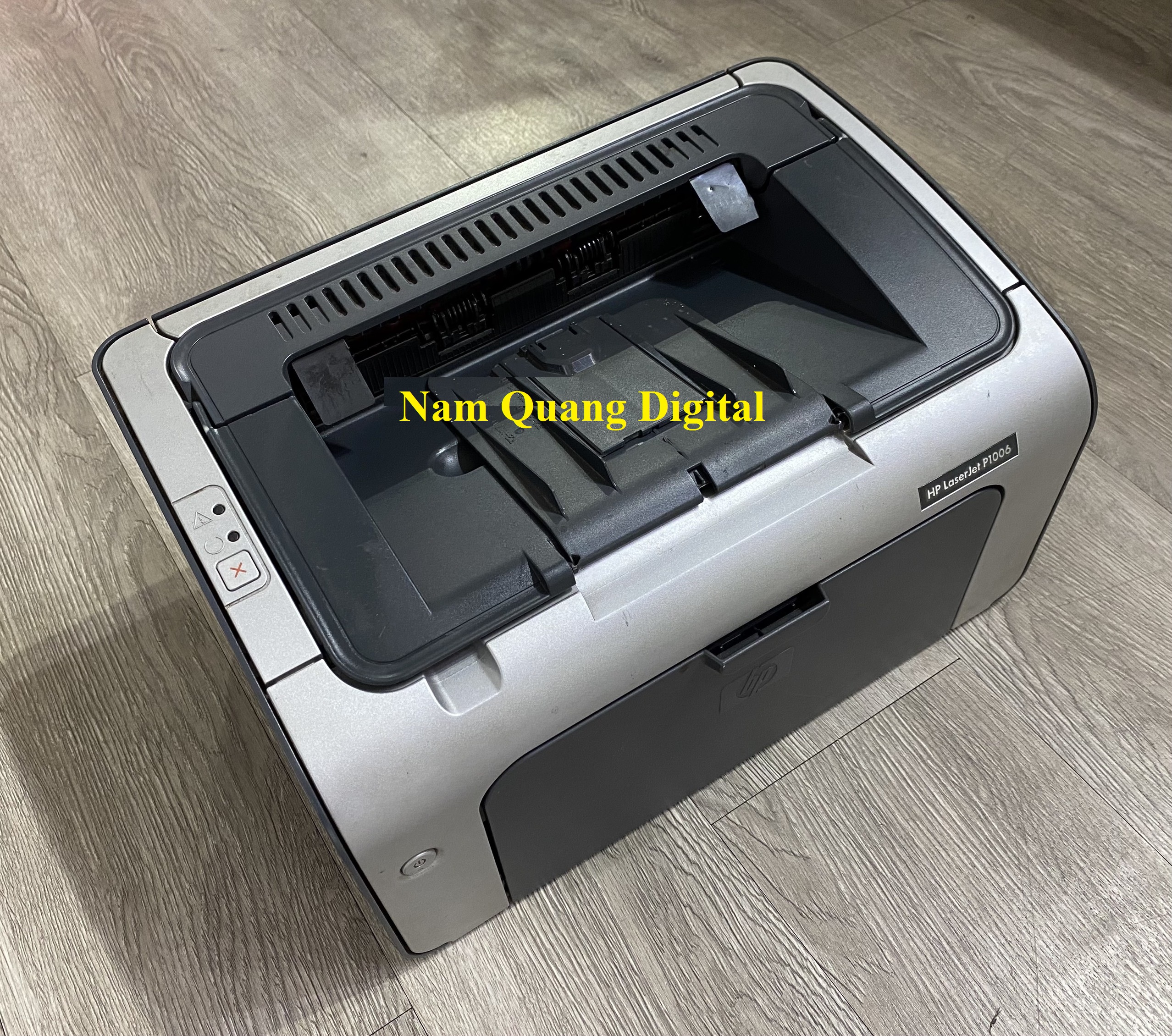 Máy in HP P1006 cũ dùng hộp mực 35a nạp mực rẻ 80k/lần Máy in HP P1006 cũ dùng hộp mực 35a nạp mực rẻ 80k/lần