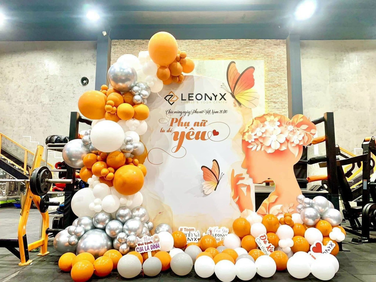 Máy in khổ lớn 1m3-1m5 nào để in pp làm trang trí tiệc cưới-gia tiên Máy in khổ lớn 1m3-1m5 nào để in pp làm trang trí tiệc cưới-gia tiên