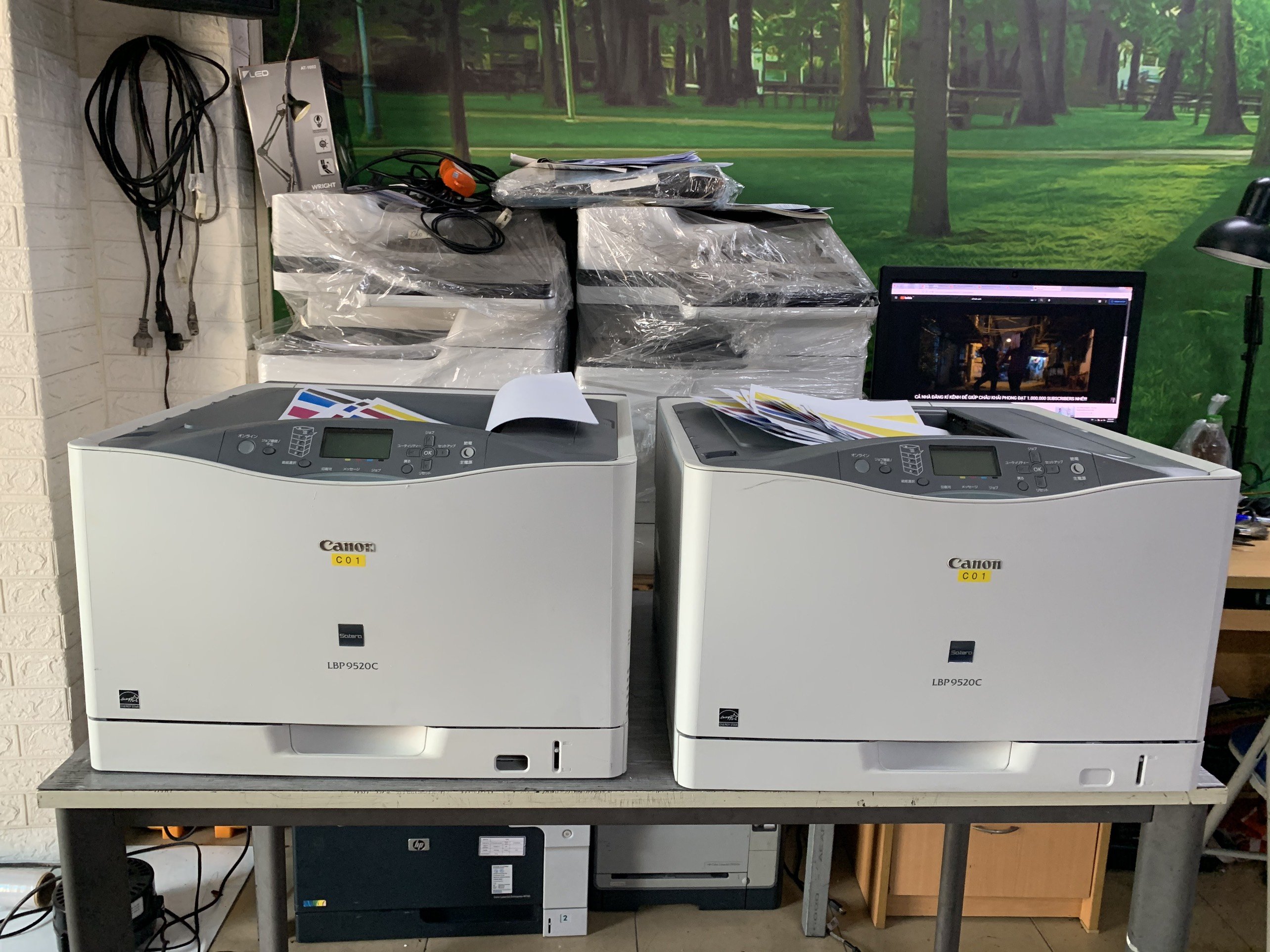 Máy in laser màu A3 cũ: Máy in laser màu A3 cũ: