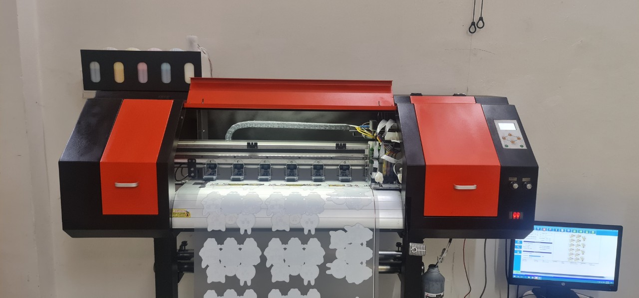 Máy in pét khổ 60cm cũ lắp 2 đầu in xp600 Máy in pét khổ 60cm cũ lắp 2 đầu in xp600