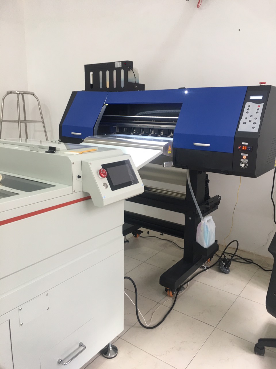 Máy in pét khổ 60cm cũ tân trang mới lắp 2 đầu 4720 in chuyển nhiệt Máy in pét khổ 60cm cũ tân trang mới lắp 2 đầu 4720 in chuyển nhiệt