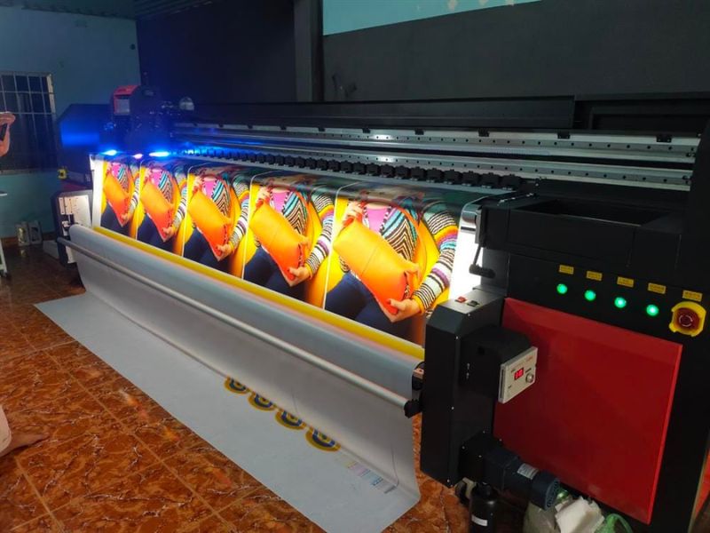Những lý do mà bạn nên mua máy in UV cuộn khổ 3m2