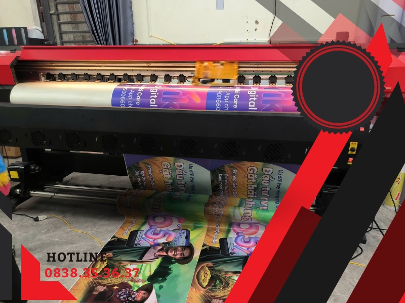 Máy in UV cuộn NQJET khổ 2m uy tín chất lượng  Máy in UV cuộn NQJET khổ 2m uy tín chất lượng