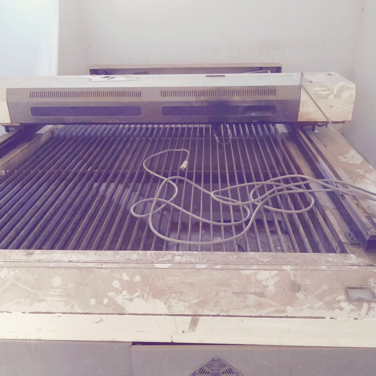 thanh lý máy cnc laser 1390