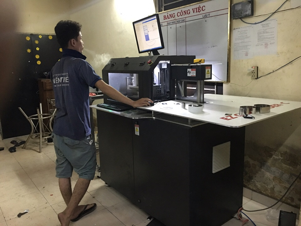 Máy uống chữ Máy uống chữ