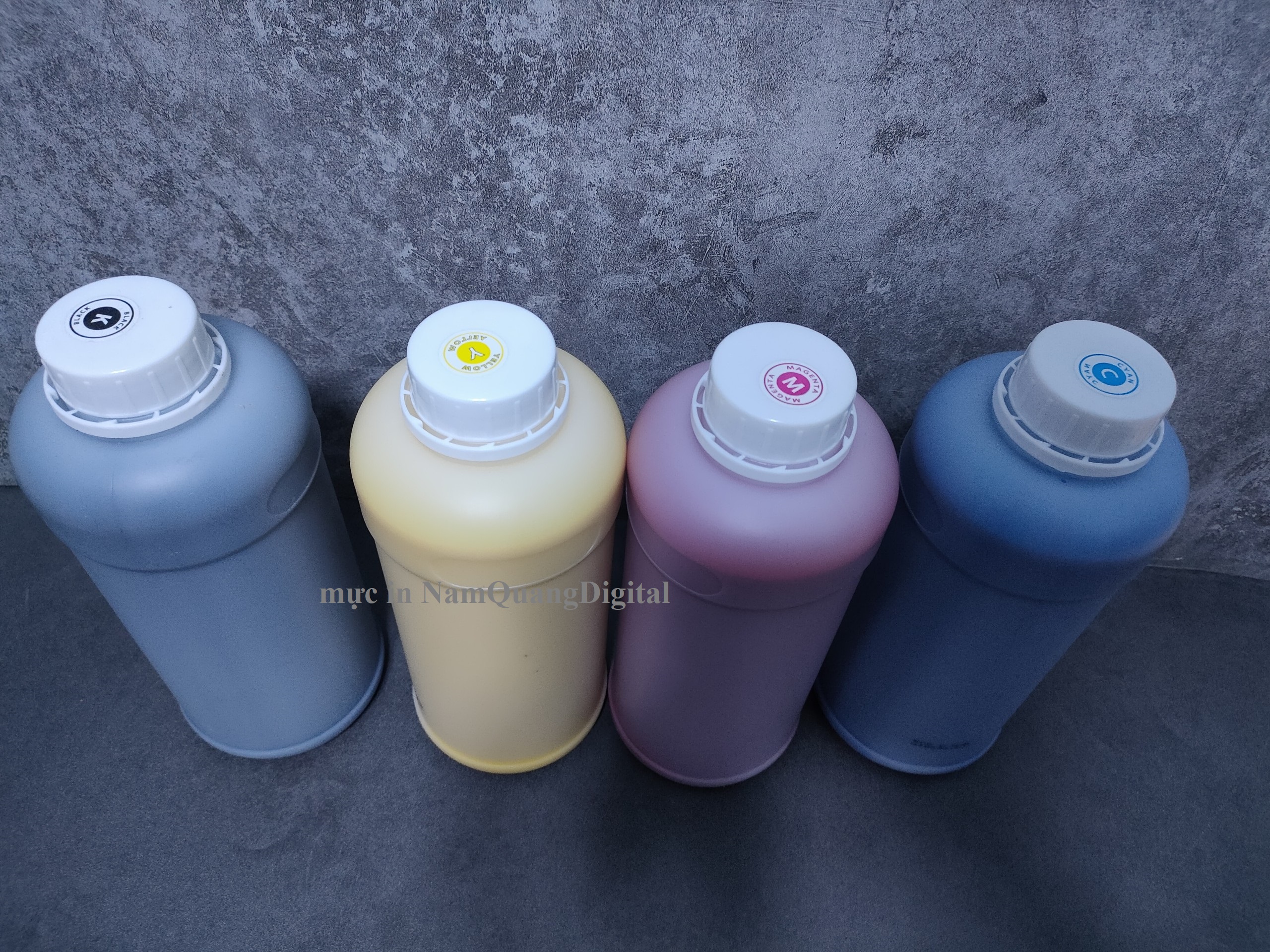 mực dầu Eco Solvent dành cho máy in Epson khổ lớn DX4/ DX5/ DX7/ XP600/ TX800/ V540/ MIMAKI/ ROLAND/ MUTOH/ mực dầu Eco Solvent dành cho máy in Epson khổ lớn DX4/ DX5/ DX7/ XP600/ TX800/ V540/ MIMAKI/ ROLAND/ MUTOH/