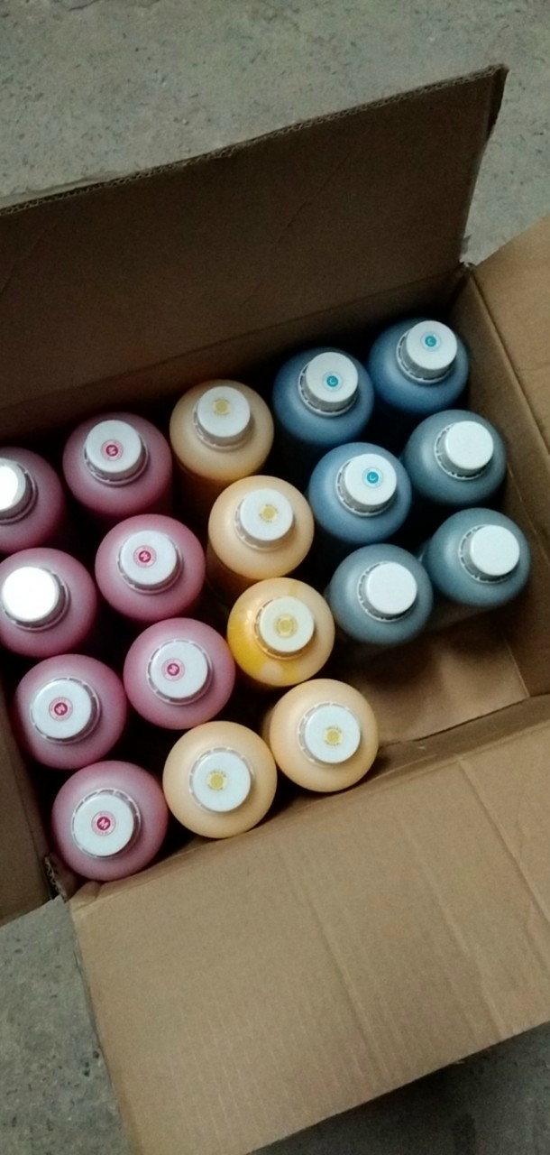 mực dầu Eco Solvent dành cho máy in Epson khổ lớn DX4/ DX5/ DX7/ XP600/ TX800/ V540/ MIMAKI/ ROLAND/ MUTOH/ mực dầu Eco Solvent dành cho máy in Epson khổ lớn DX4/ DX5/ DX7/ XP600/ TX800/ V540/ MIMAKI/ ROLAND/ MUTOH/